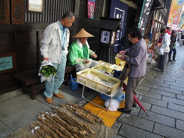 asaichi 10-1106.JPG