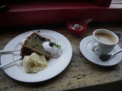 e-cafe 09-008.JPG