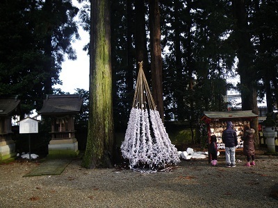 turugijinja 12-01 (5).JPG